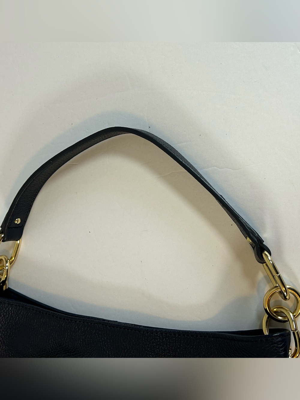 NWT Tommy Hilfiger Genuine Navy Leather Shoulder Bag with Gold-Tone Hardware - Picture 9 of 11